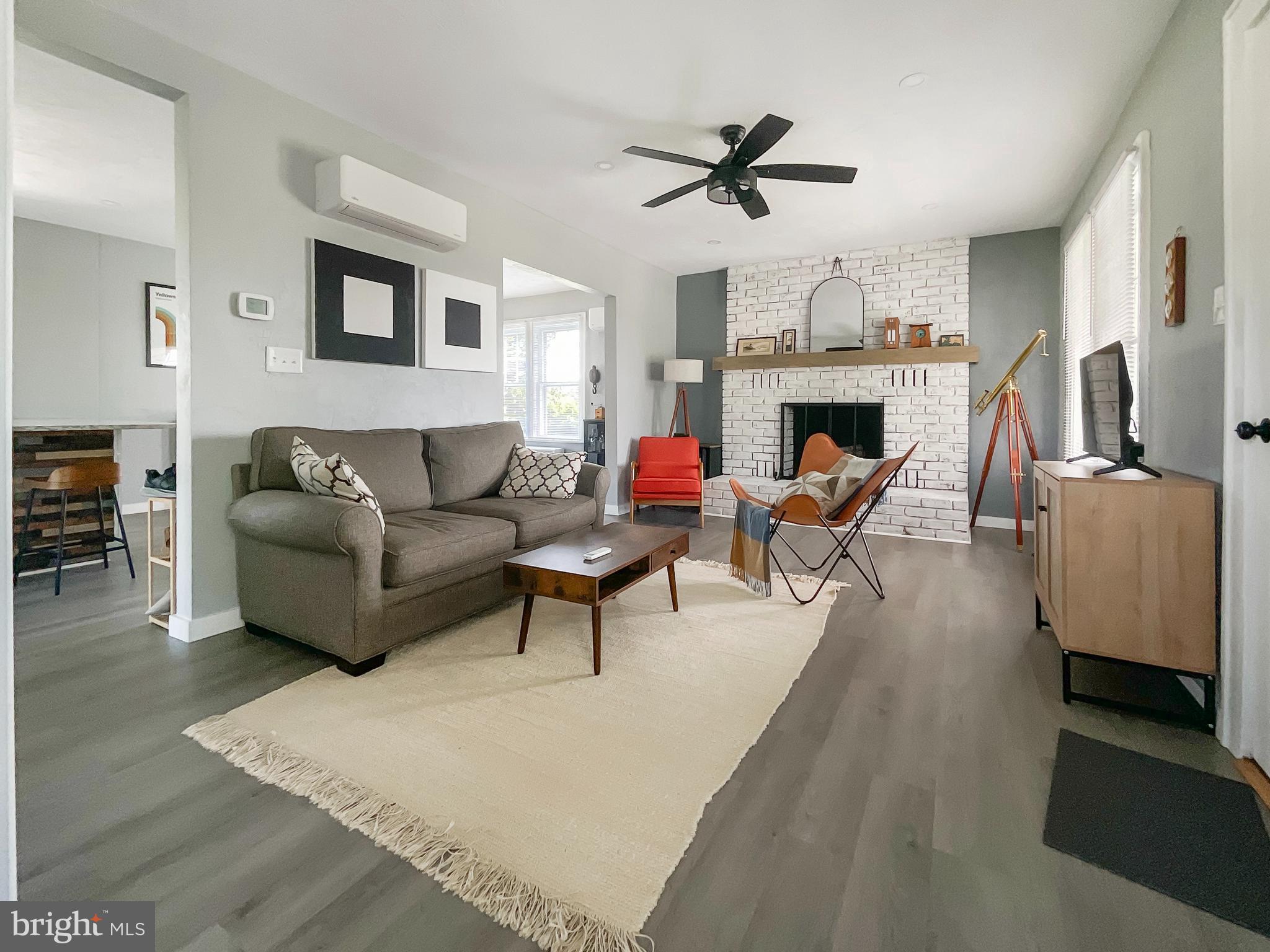 579 E KING STREET