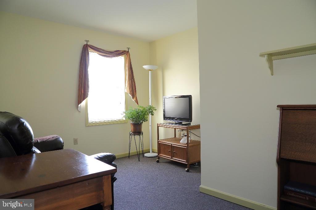 PEBBLE CREEK - Residential