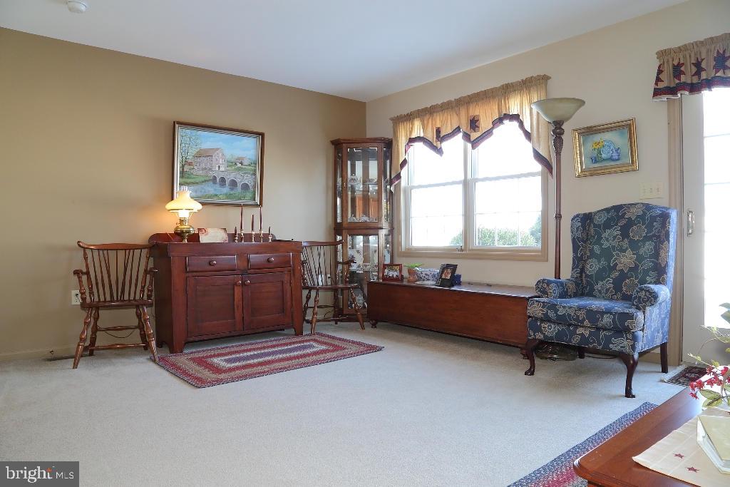 PEBBLE CREEK - Residential