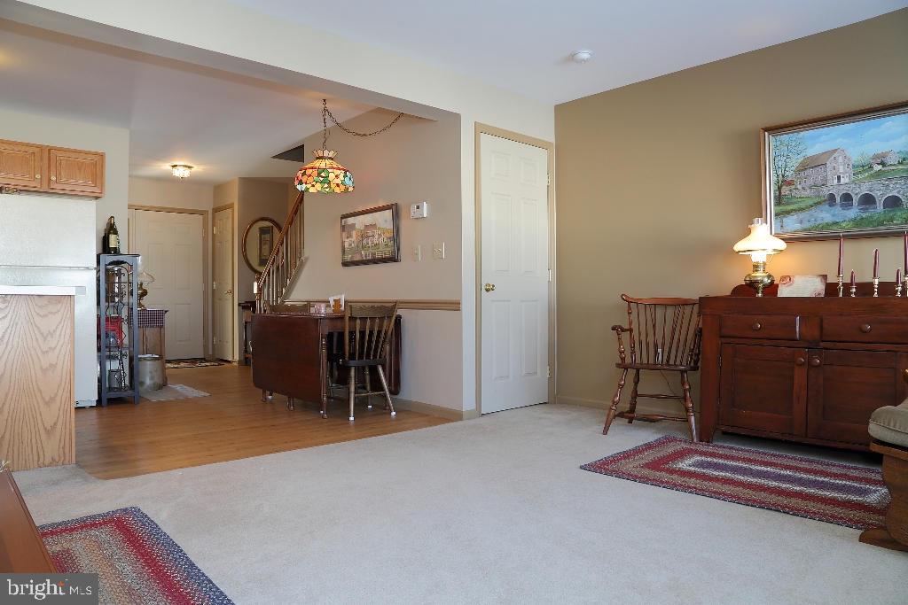 PEBBLE CREEK - Residential