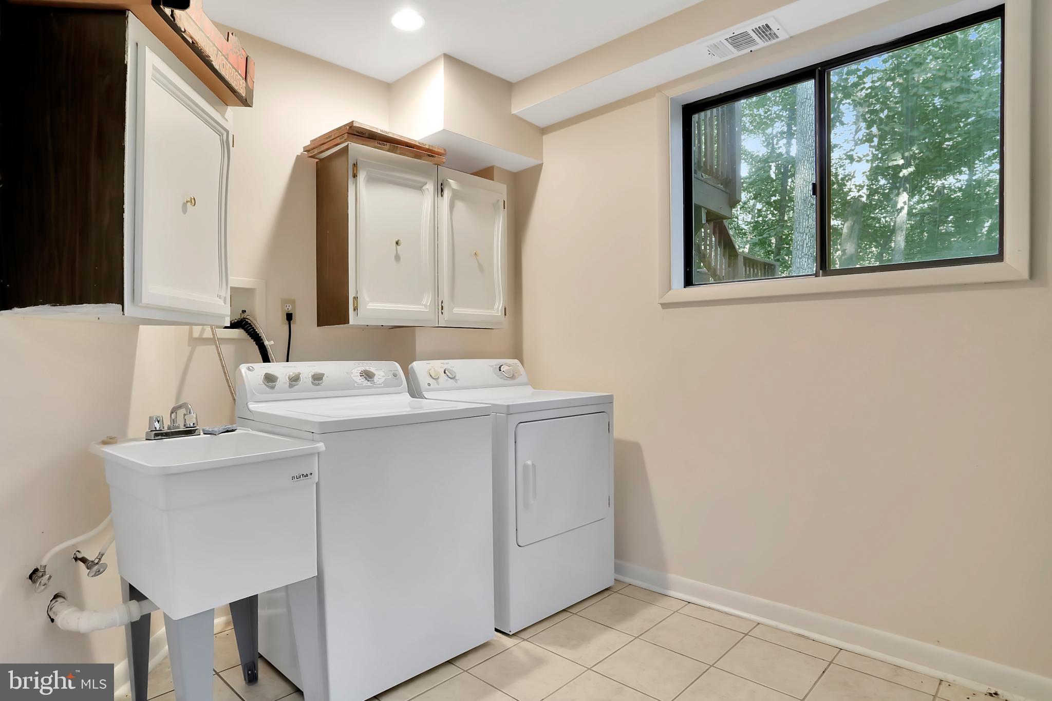 COOLFONT MOUNTAINSIDE - Residential