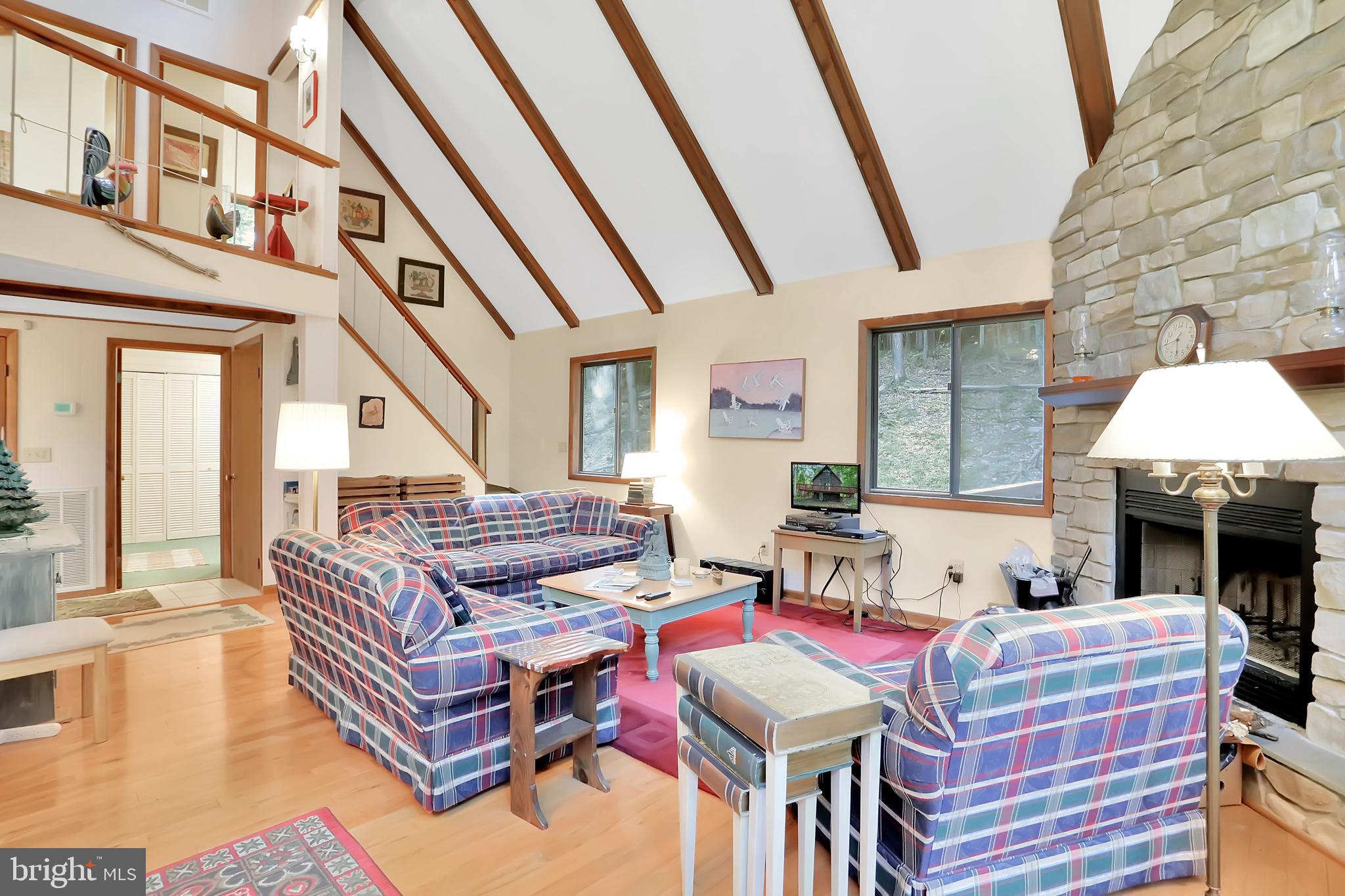 COOLFONT MOUNTAINSIDE - Residential