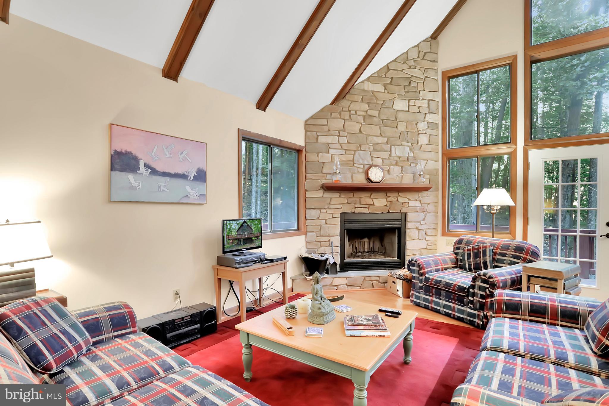 COOLFONT MOUNTAINSIDE - Residential