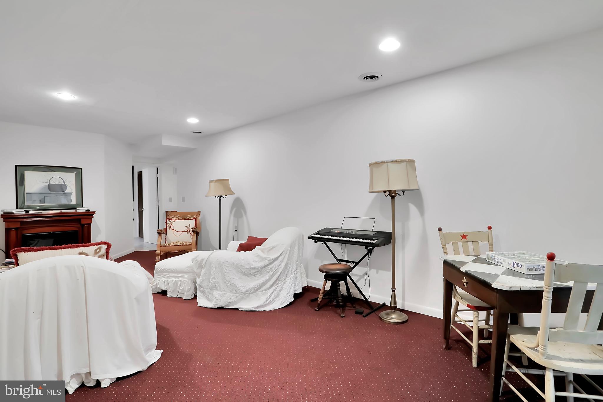 COOLFONT MOUNTAINSIDE - Residential