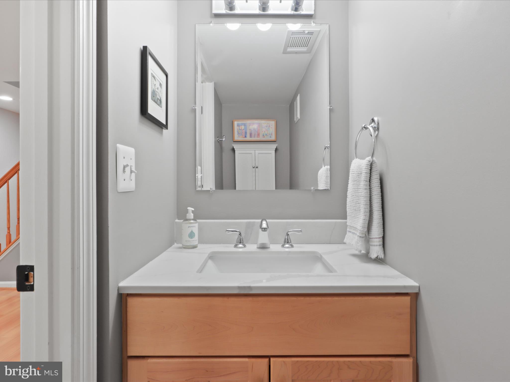 RESTON - Residential