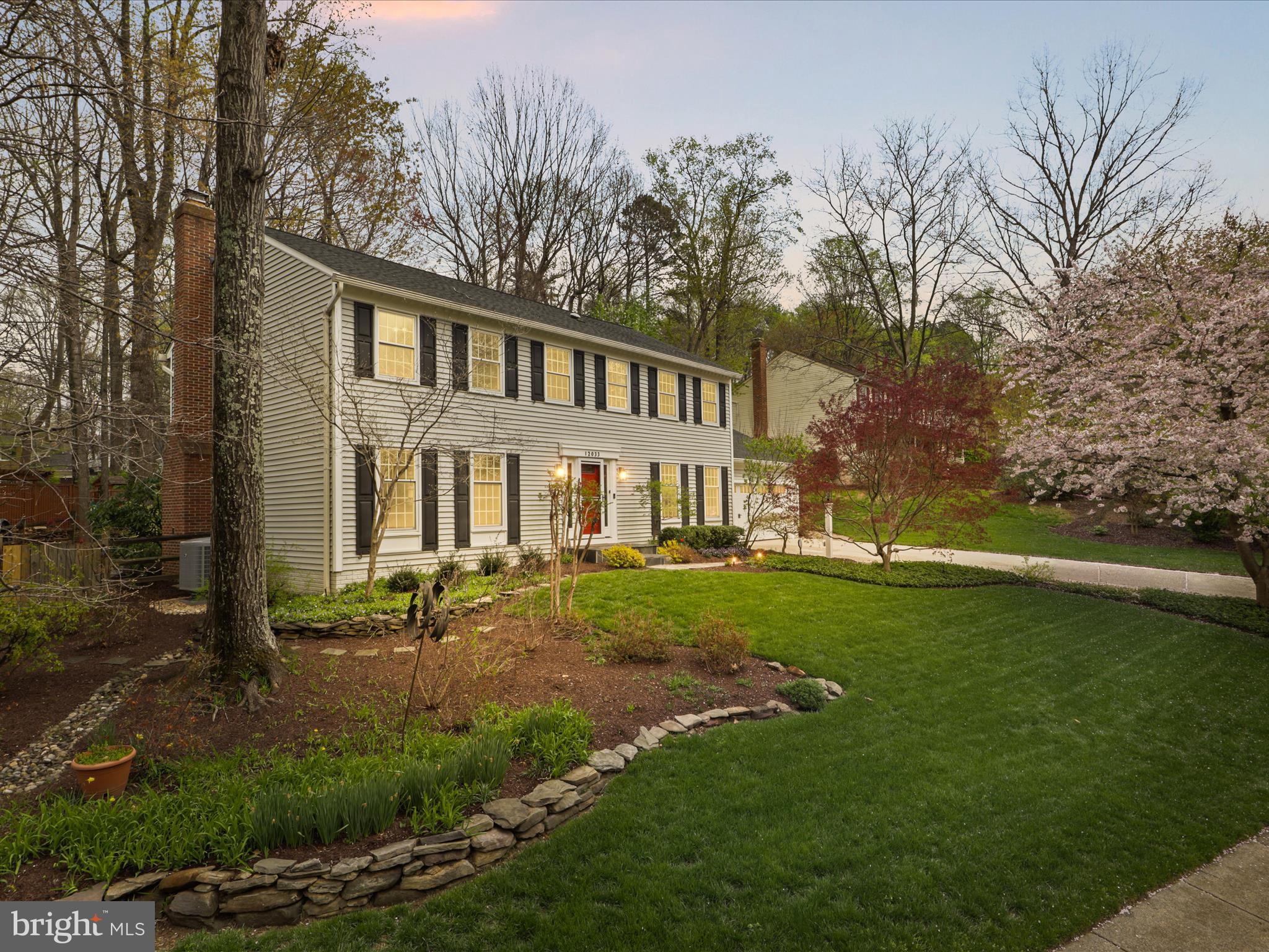 RESTON - Residential