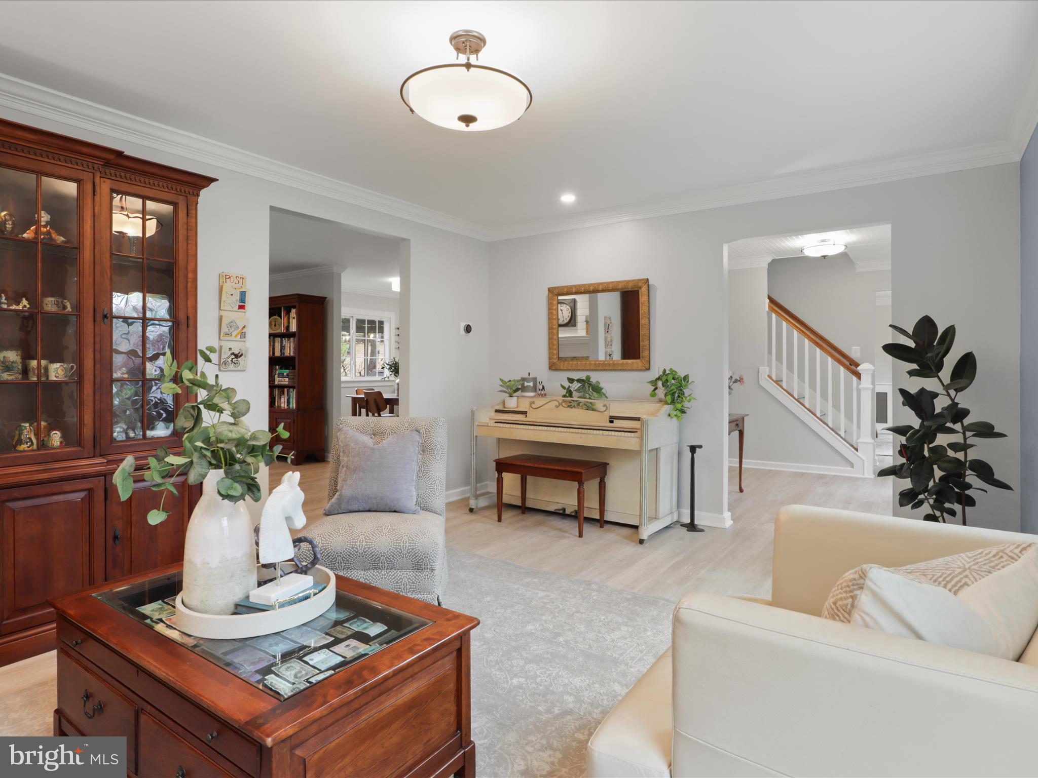 RESTON - Residential