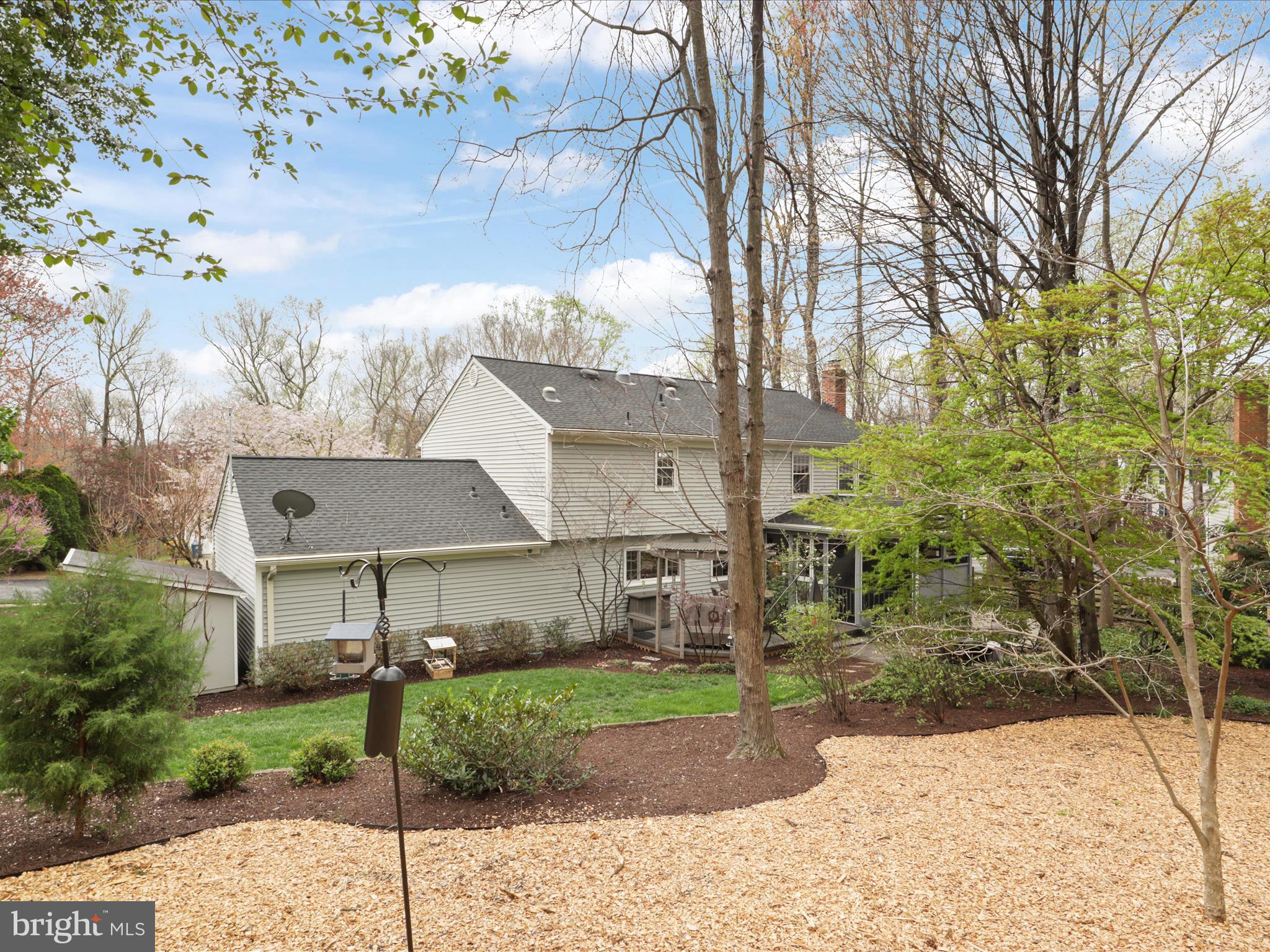 RESTON - Residential