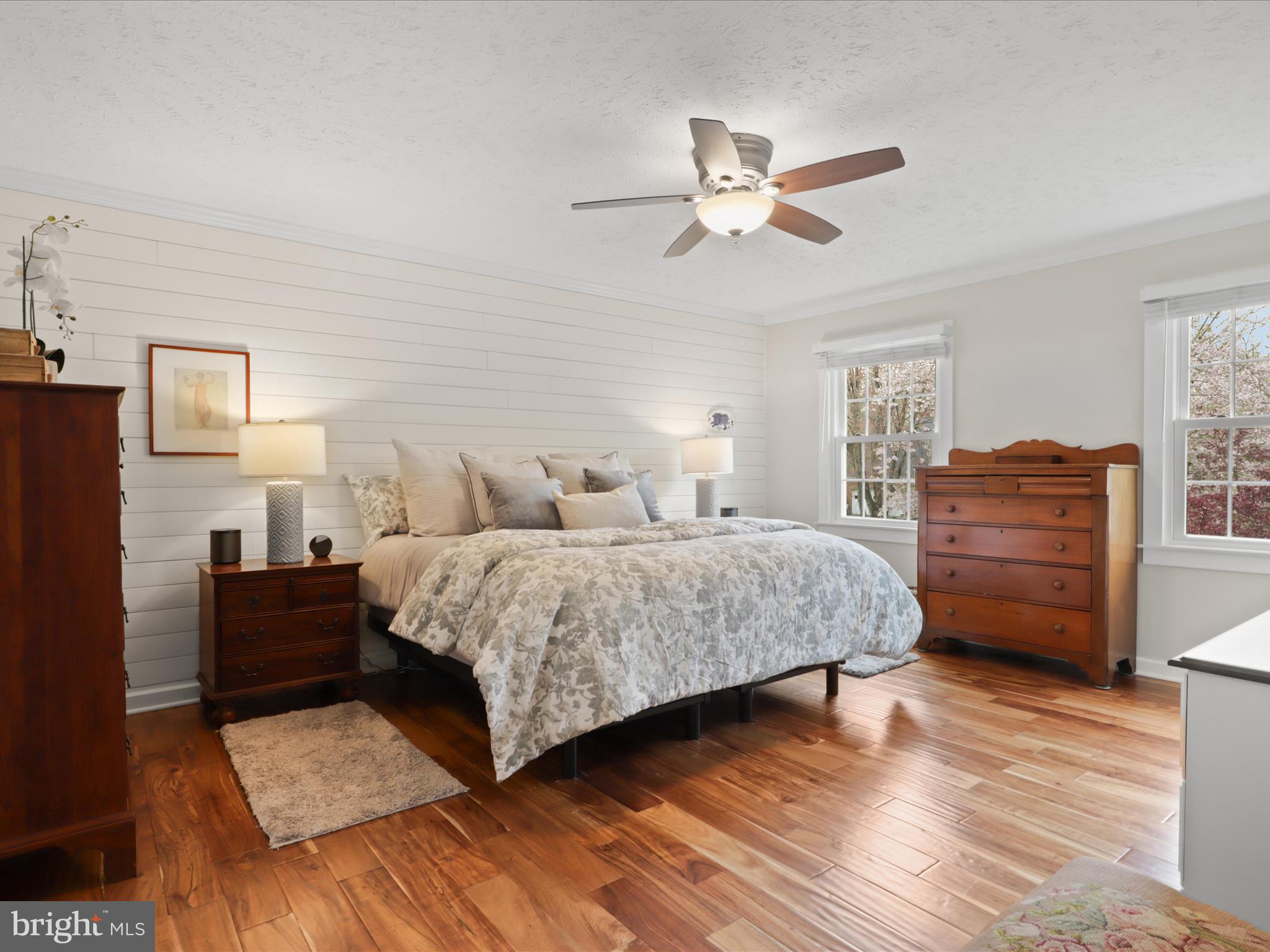 RESTON - Residential