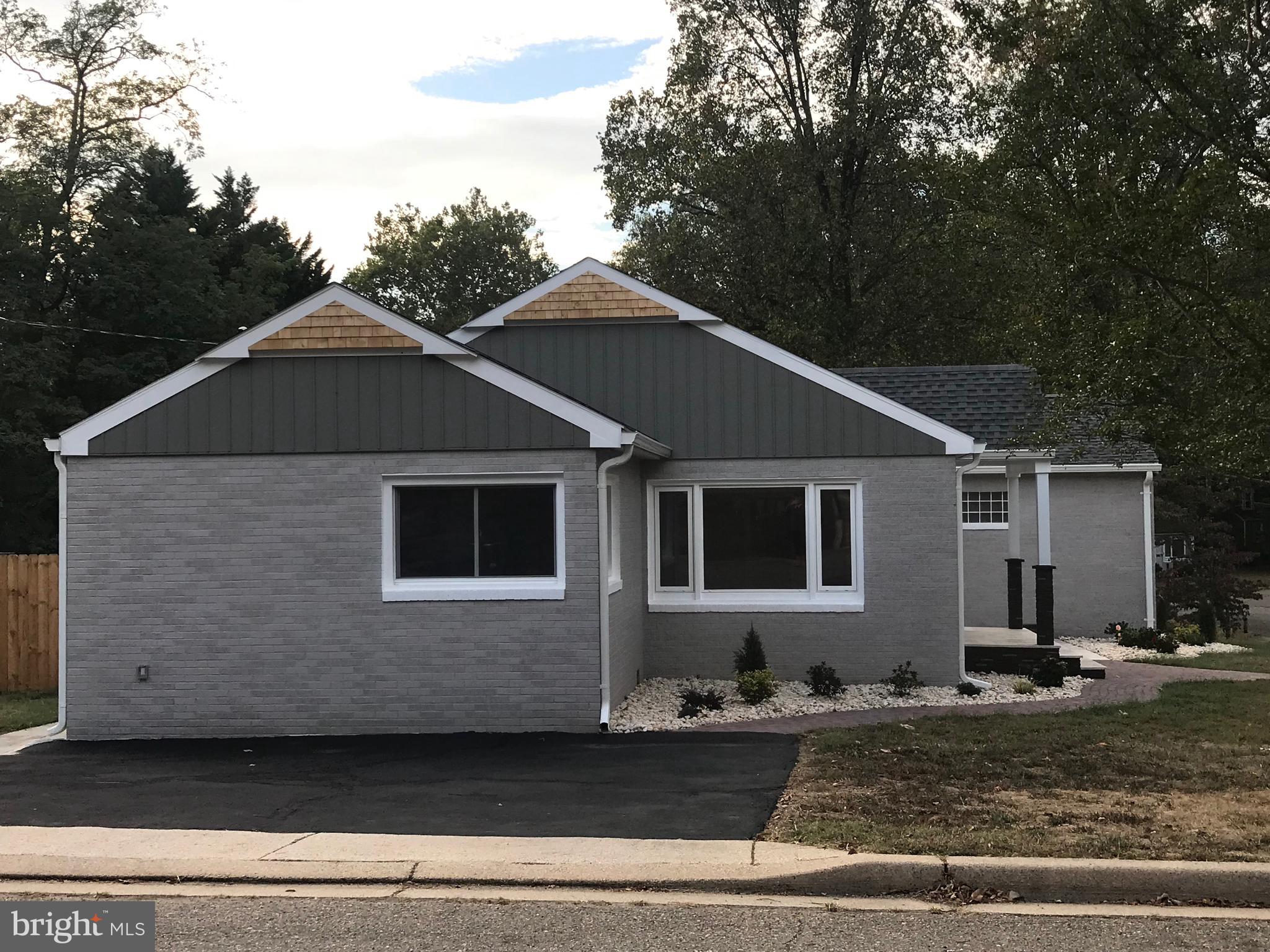 ADMIRAL HEIGHTS - Residential