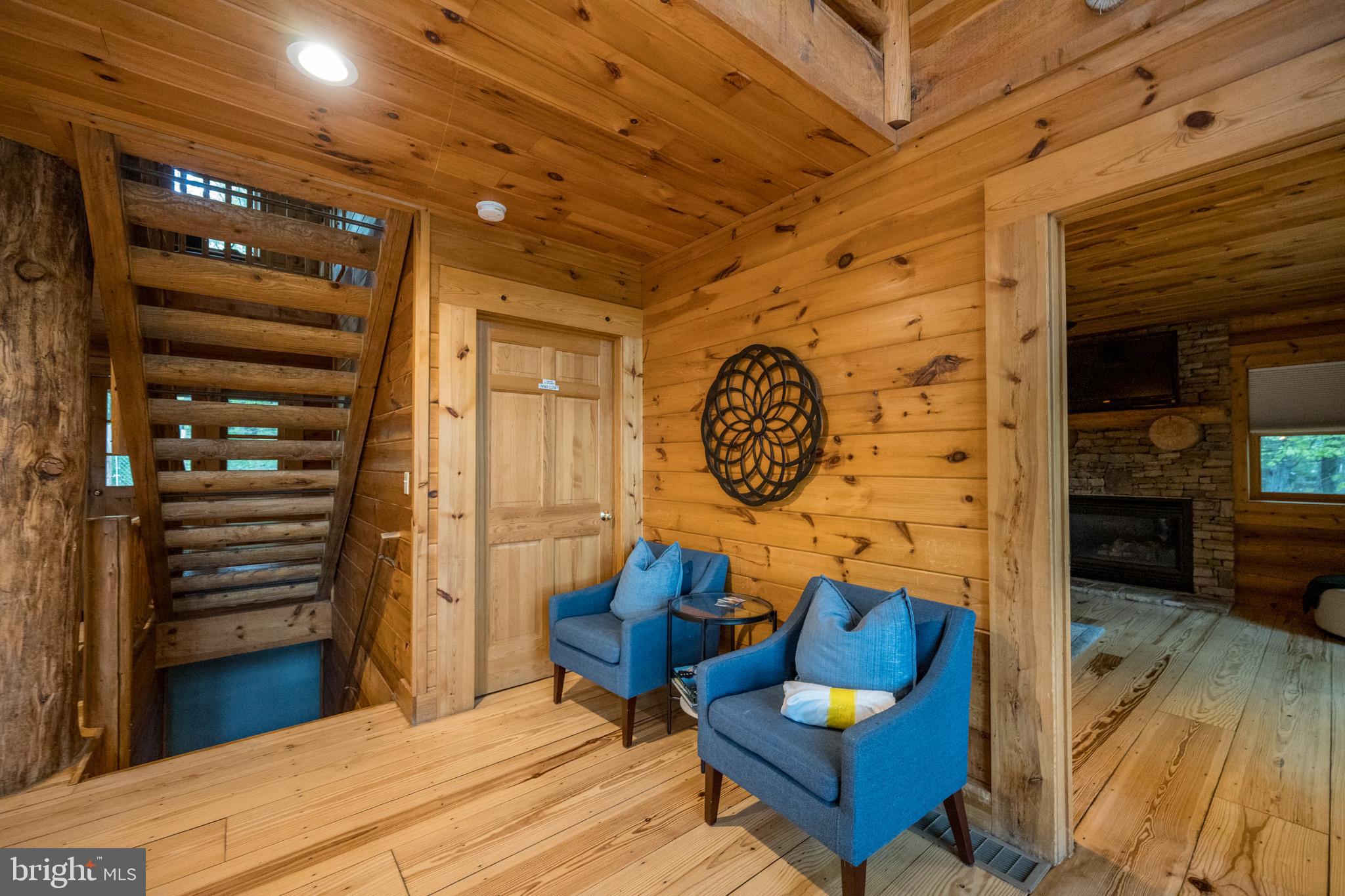 NORTHGLADE HILLS - Residential