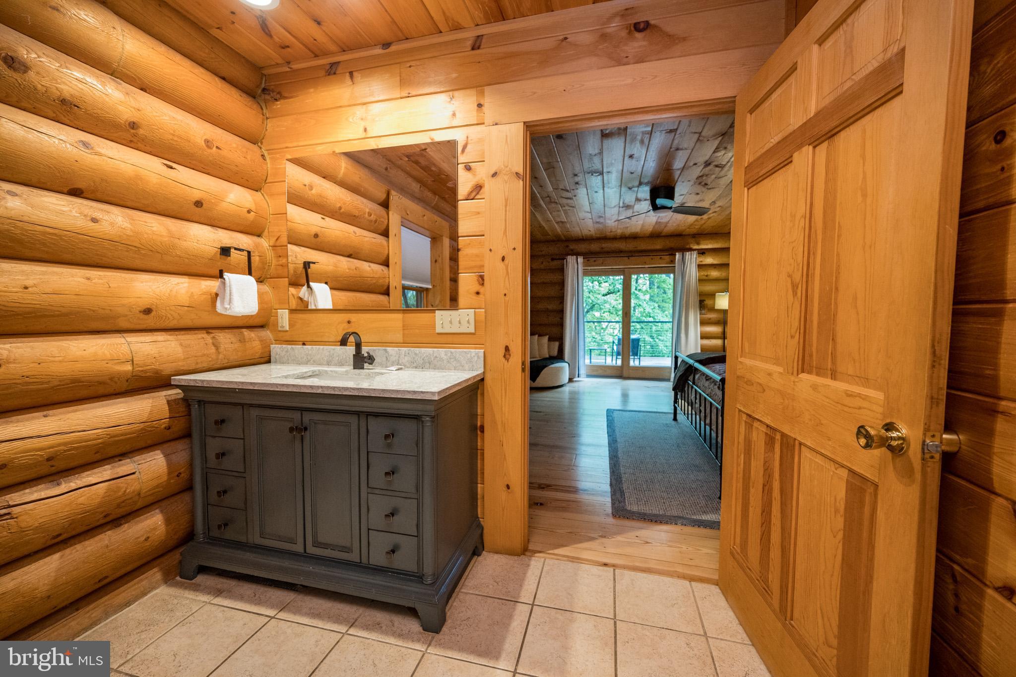 NORTHGLADE HILLS - Residential