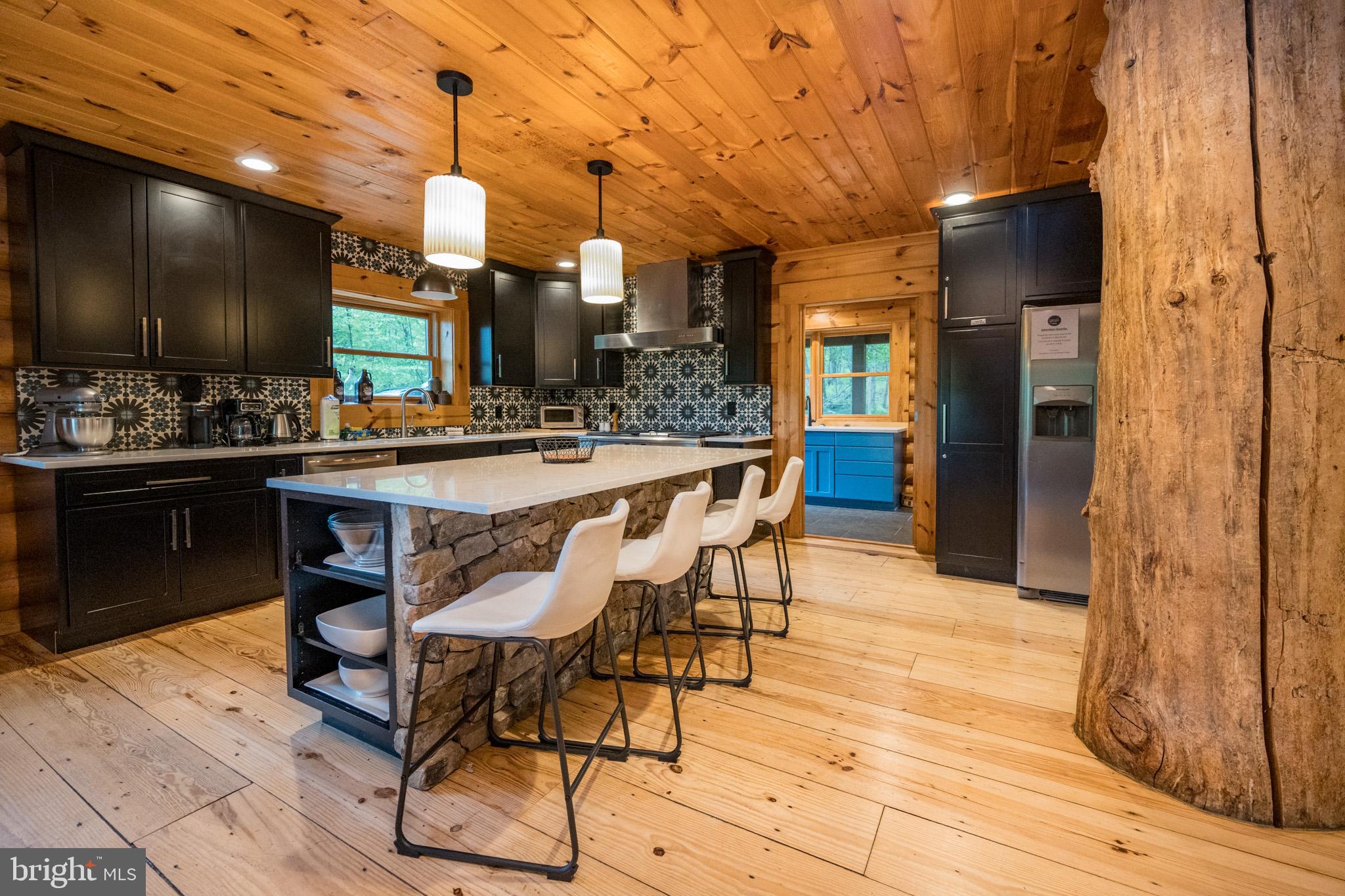 NORTHGLADE HILLS - Residential