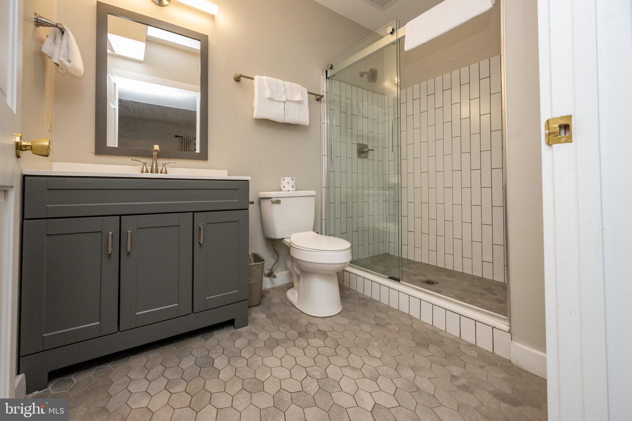 NORTHGLADE HILLS - Residential