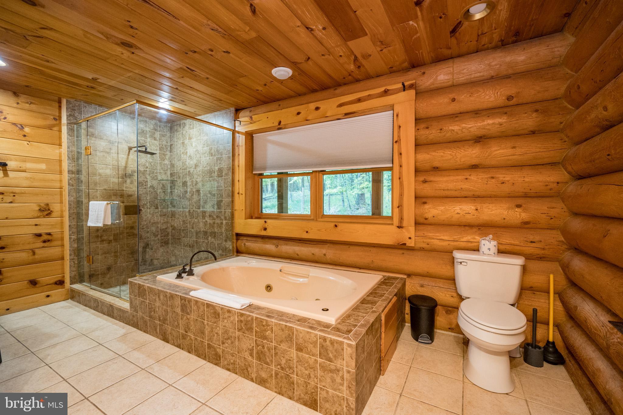 NORTHGLADE HILLS - Residential