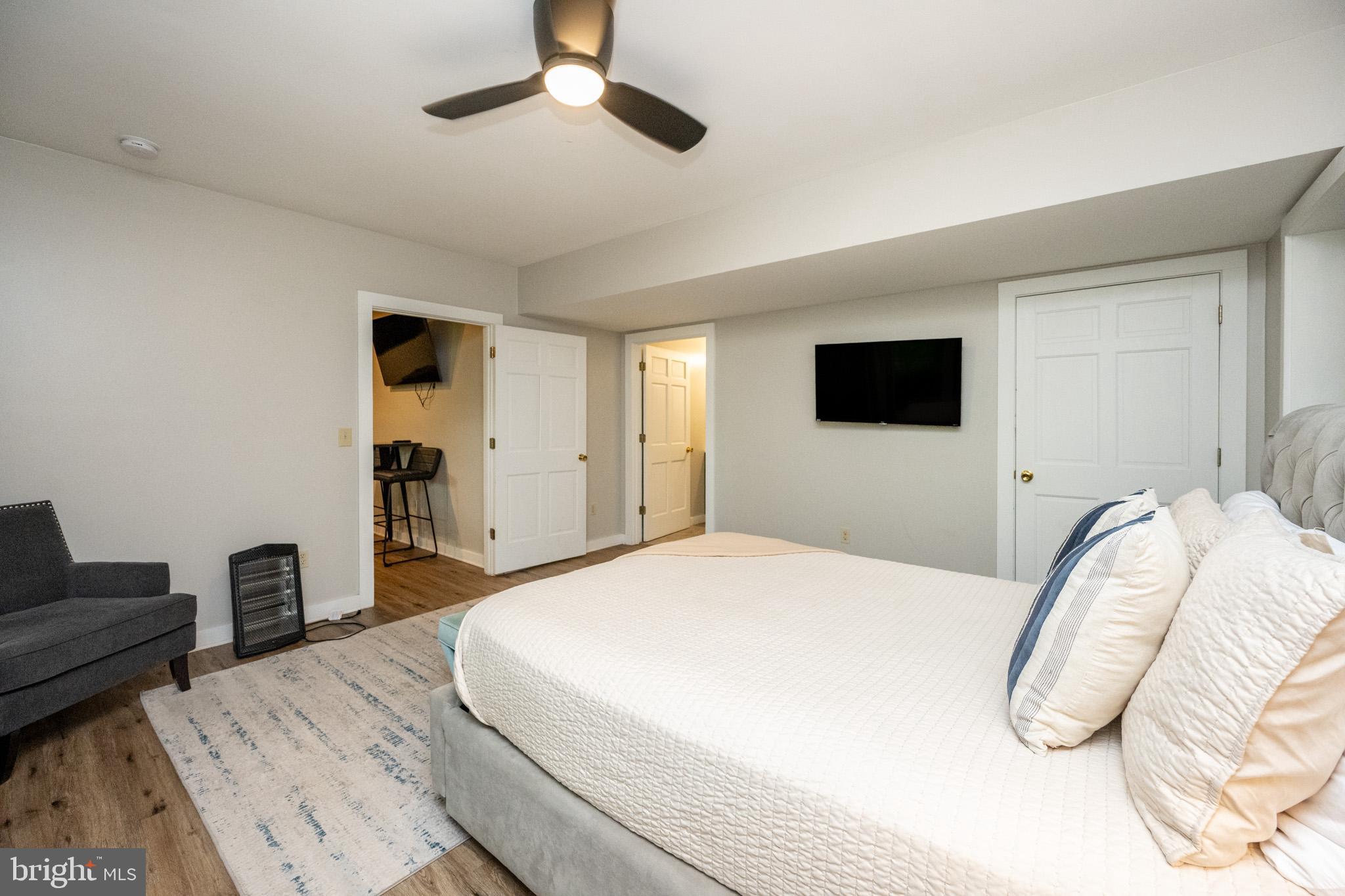 NORTHGLADE HILLS - Residential