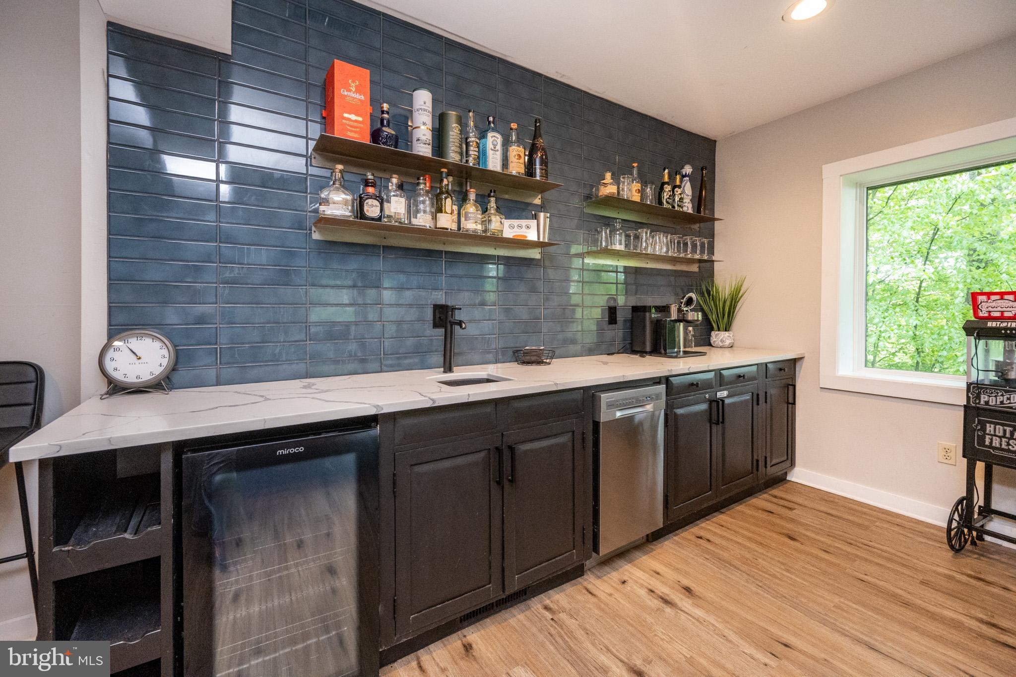 NORTHGLADE HILLS - Residential