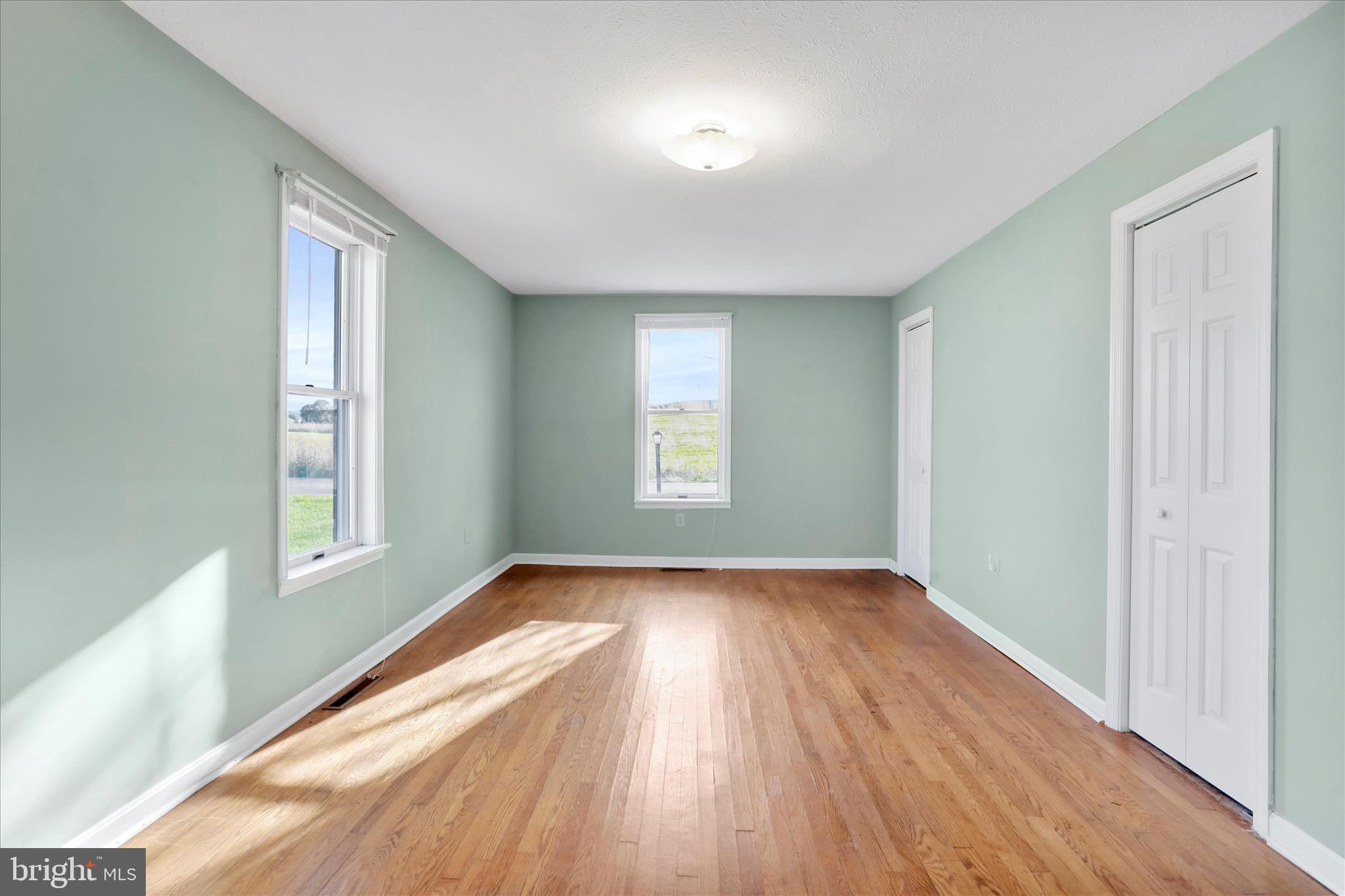 WOODSTOCK - Residential