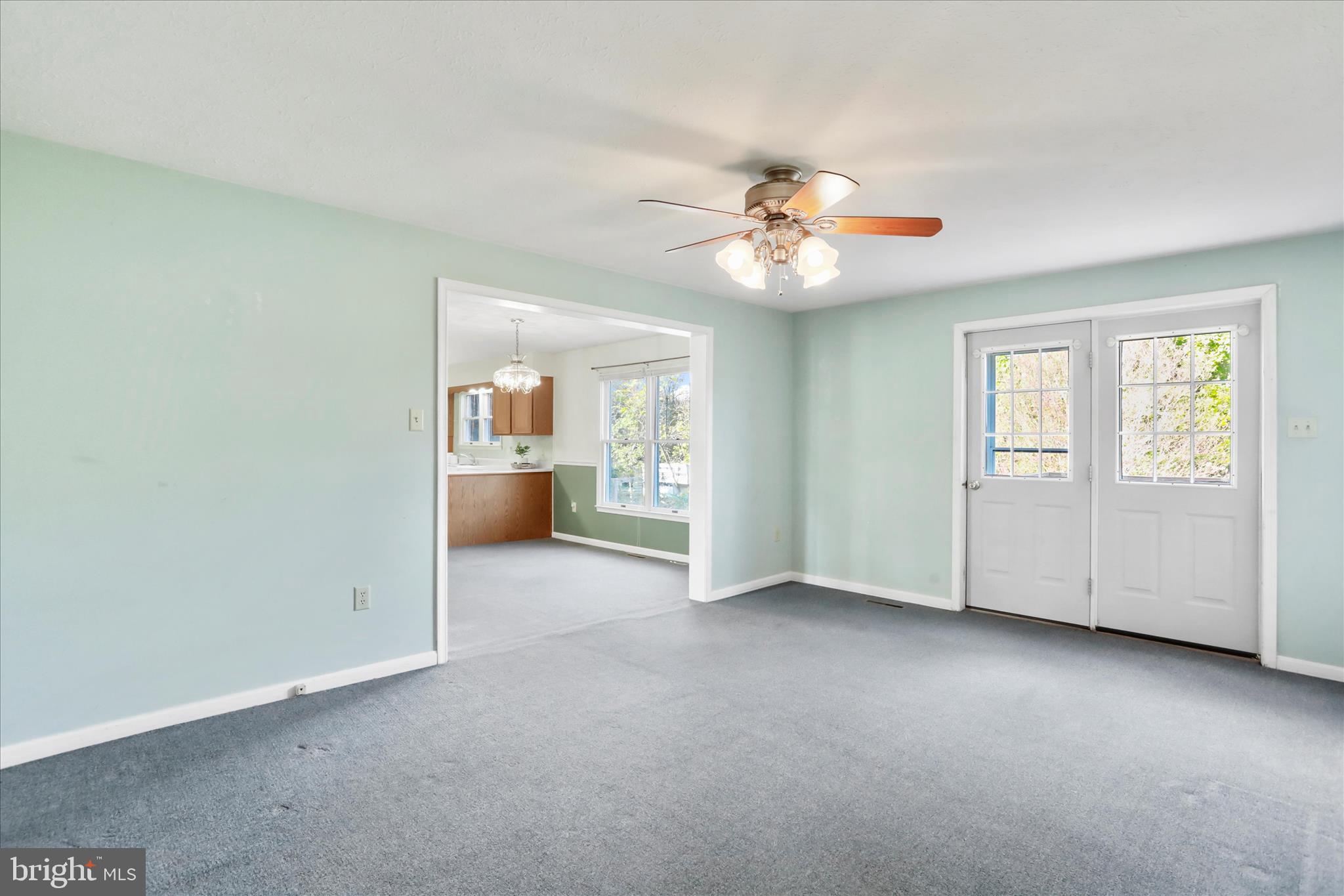 WOODSTOCK - Residential