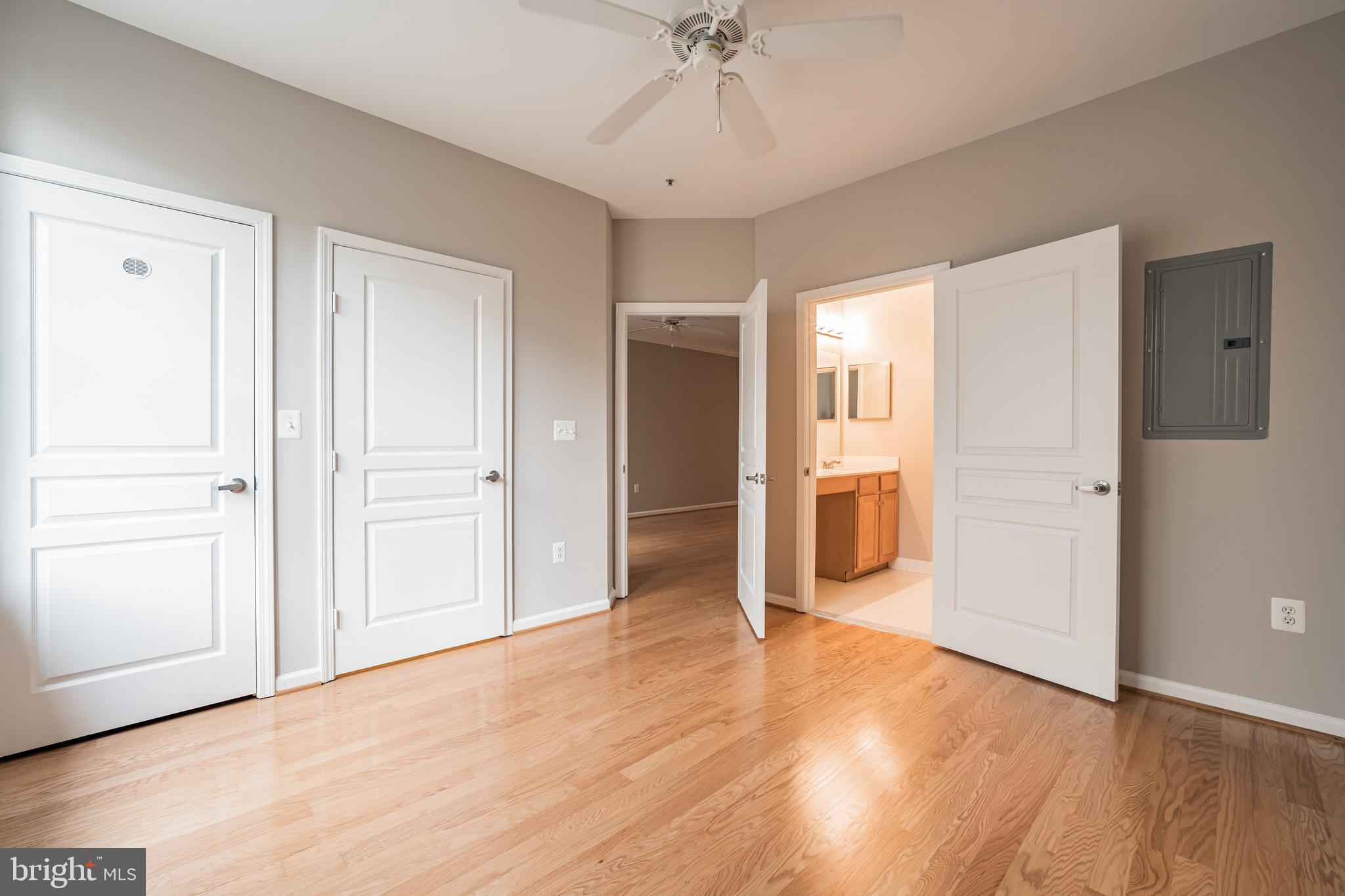 MARKET STREET AT TOWN CENTER - Residential