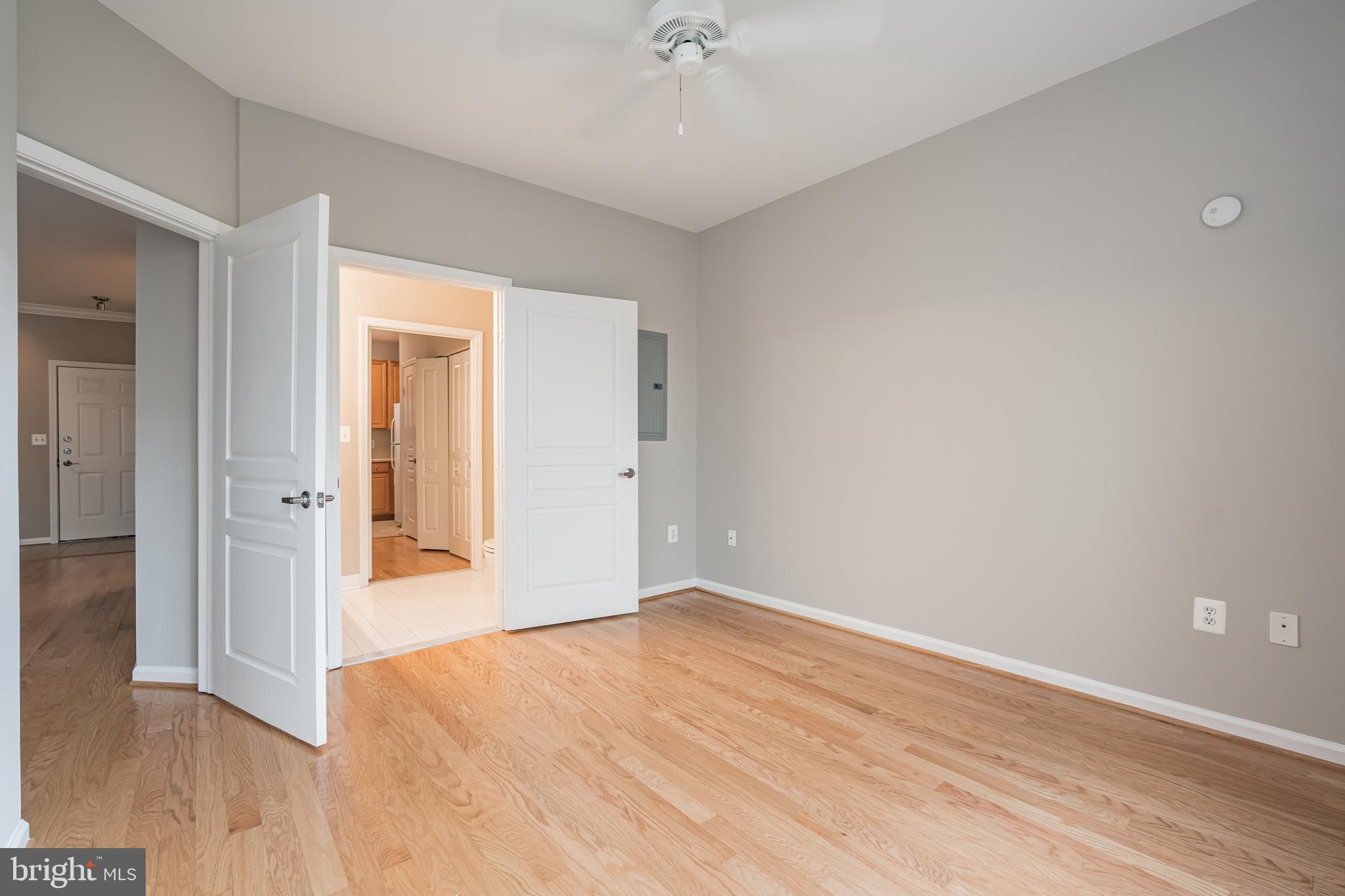 MARKET STREET AT TOWN CENTER - Residential