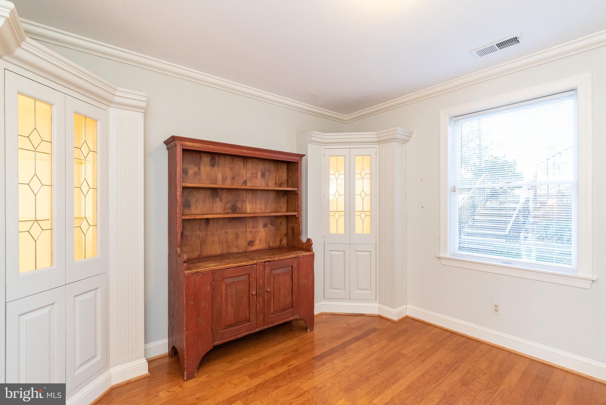 DEVON HILL - Residential Lease