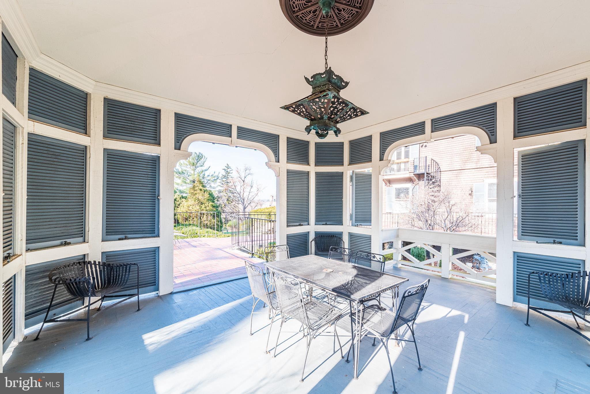 DEVON HILL - Residential Lease