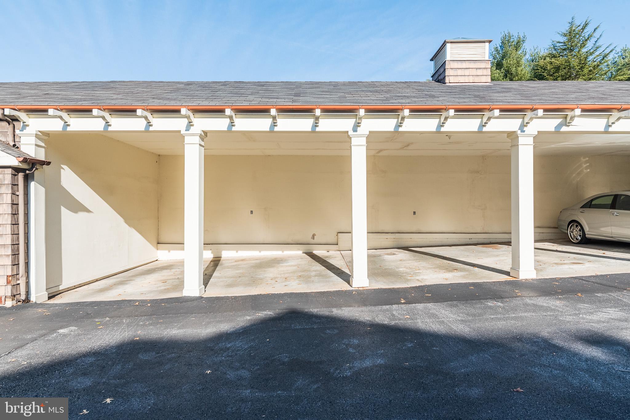 DEVON HILL - Residential Lease