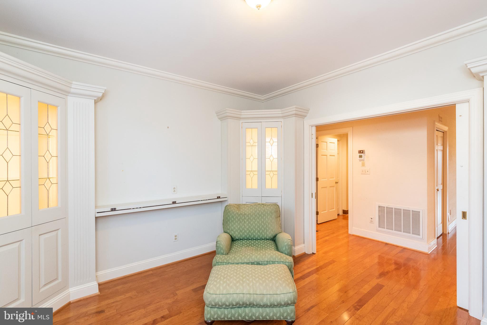 DEVON HILL - Residential Lease