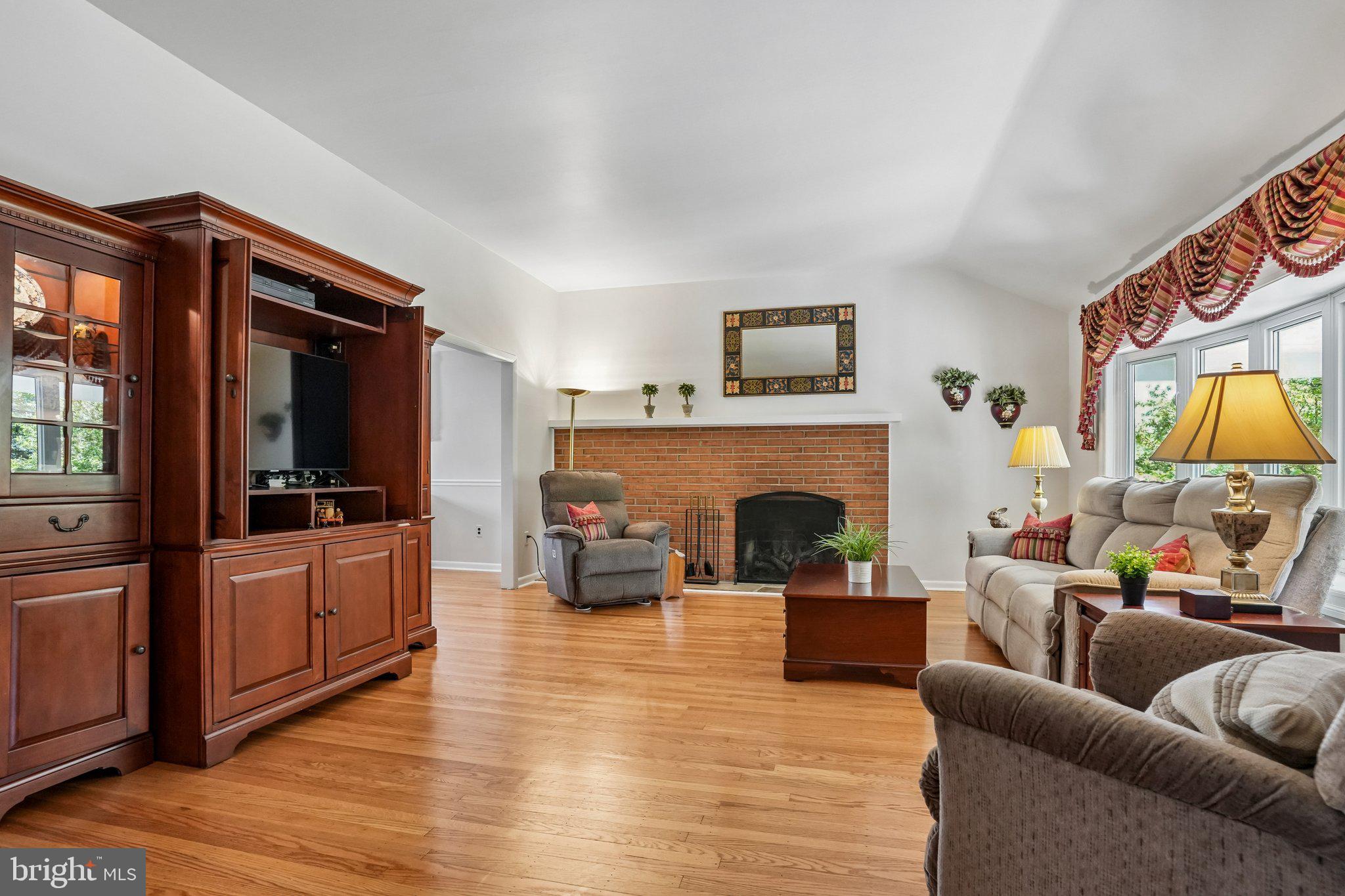 2310 BRANCH PIKE