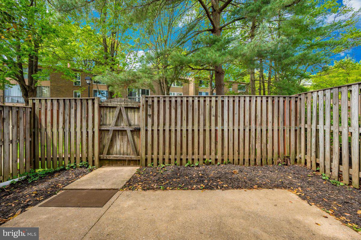 WILDE LAKE - Residential