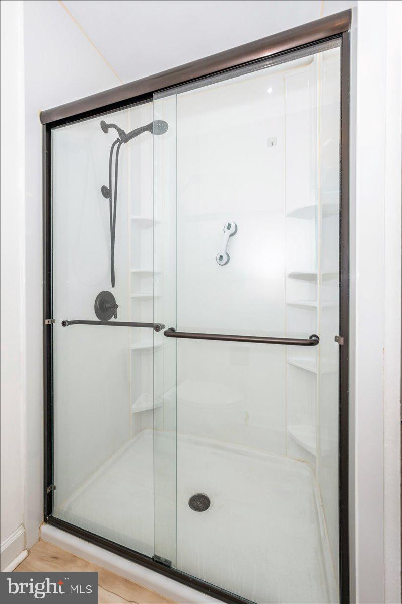 WILDE LAKE - Residential