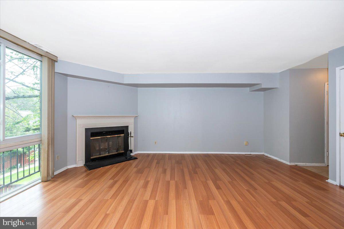 WILDE LAKE - Residential