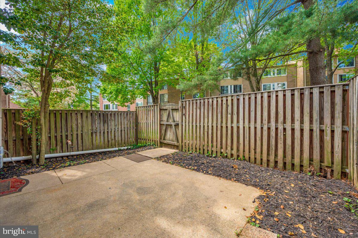 WILDE LAKE - Residential