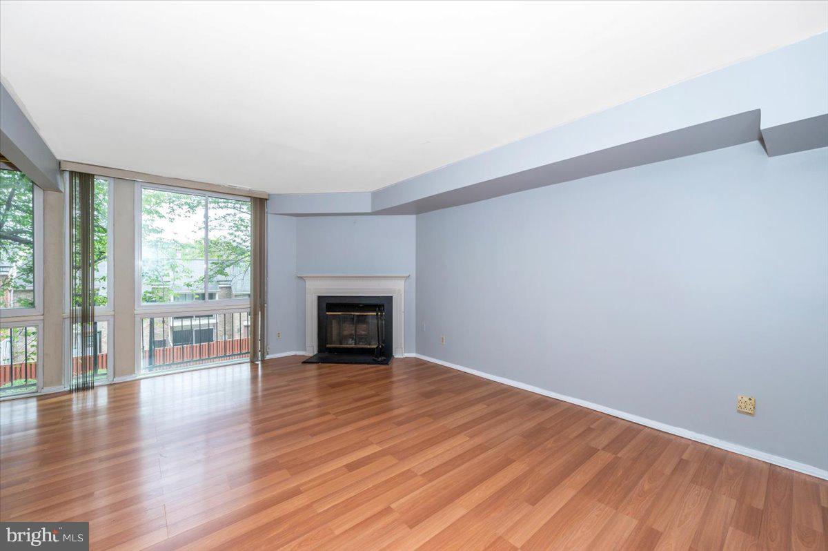 WILDE LAKE - Residential