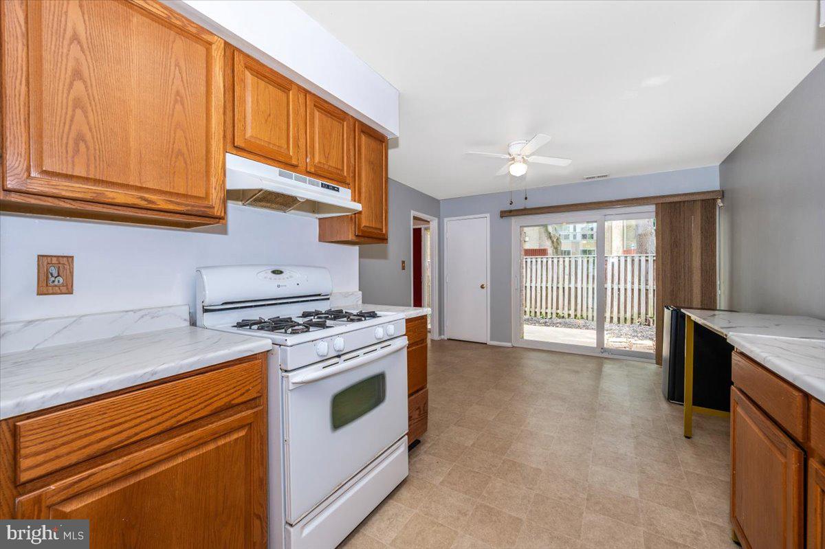 WILDE LAKE - Residential