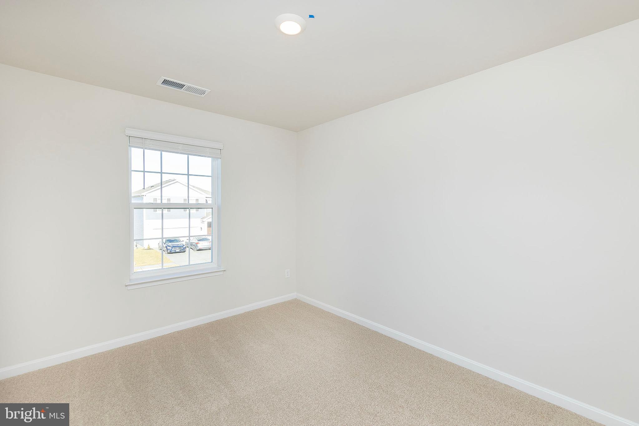 WEST WIND - Residential Lease