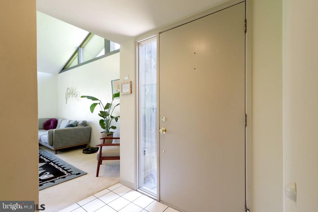 THE HILL - Residential
