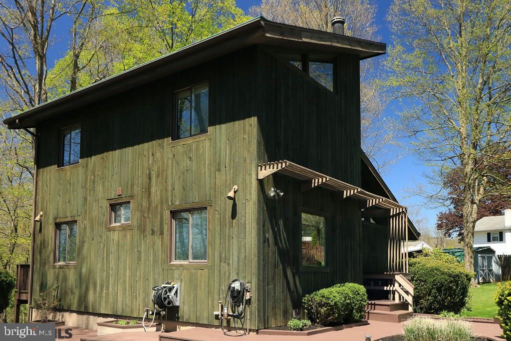 THE HILL - Residential