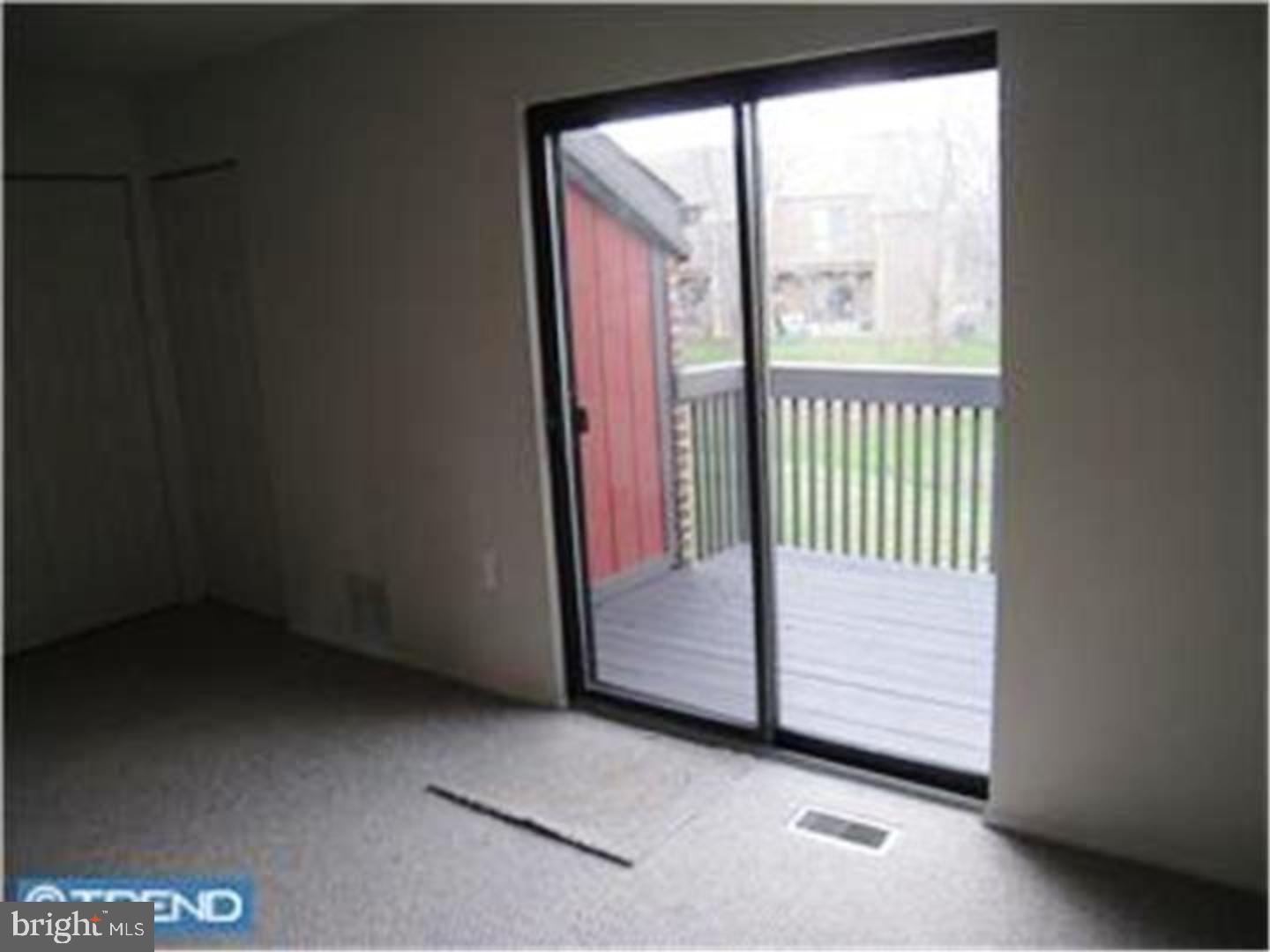 PERKIOMEN WOODS - Residential Lease