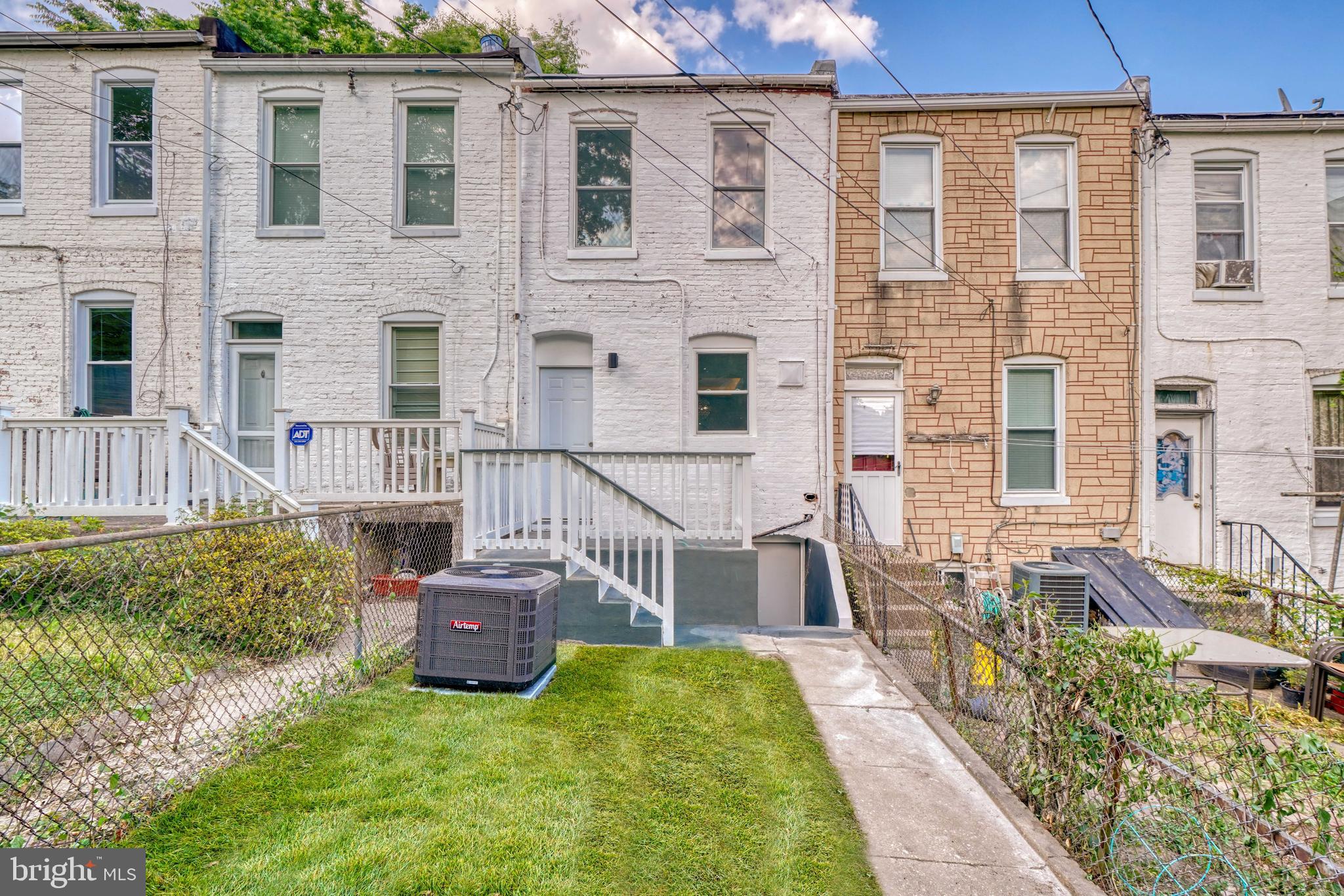 WOODBERRY - Residential