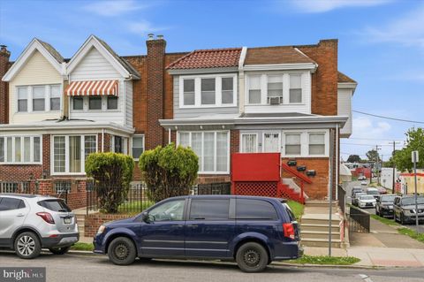 Townhouse For Sale - 7352 Sommers Road<br/> PHILADELPHIA, PA 19138