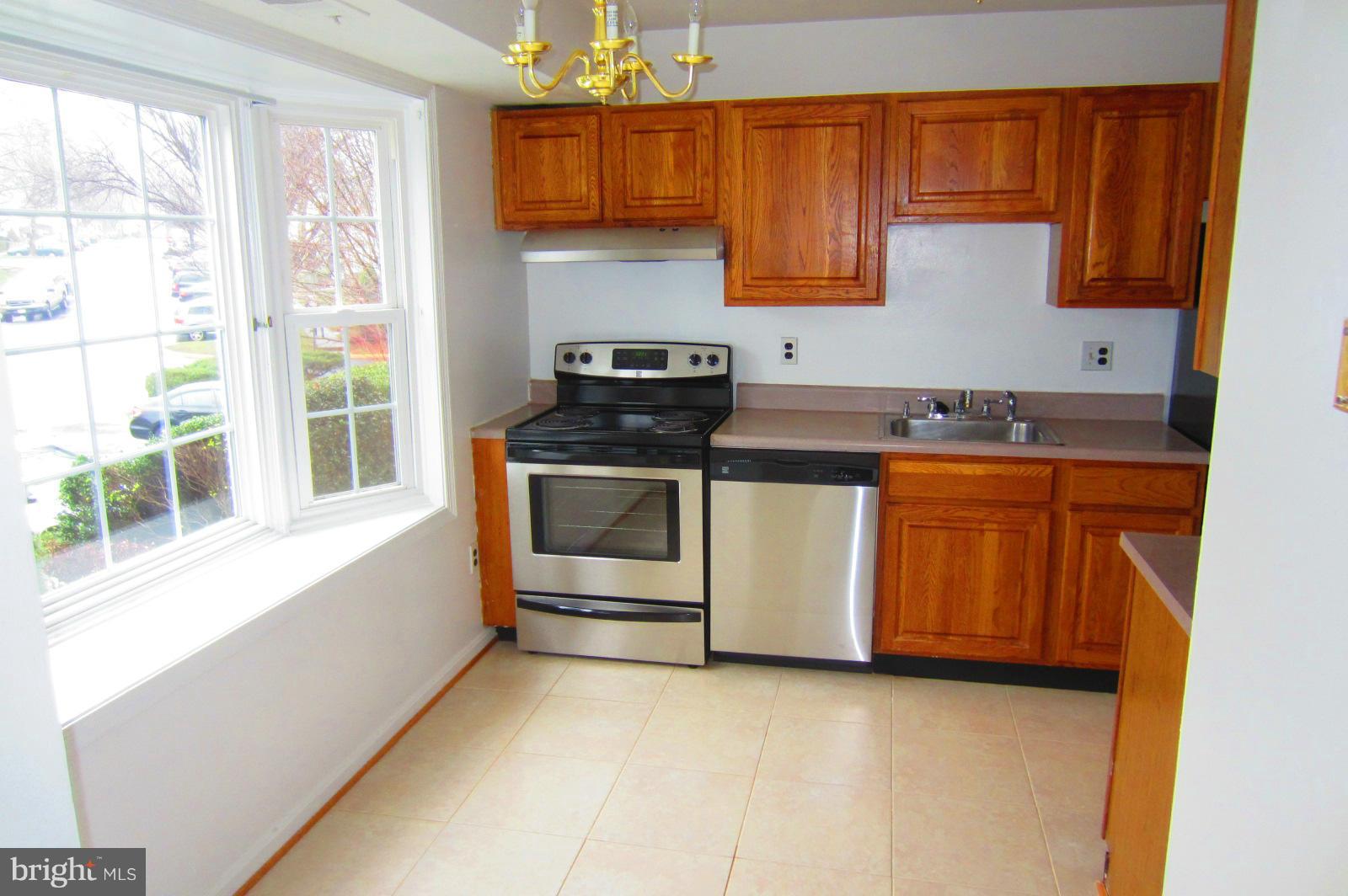 KEENE MILL WOODS - Residential Lease