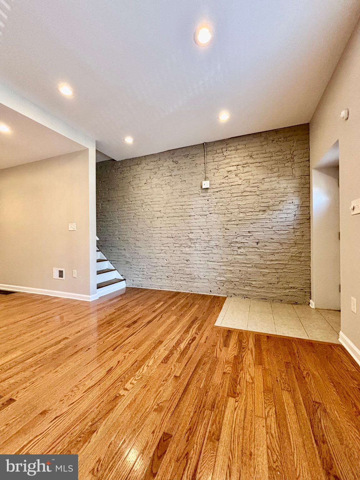 HARTRANFT - Residential