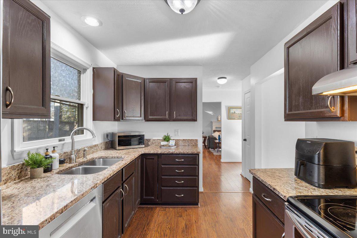 CHESAPEAKE RANCH ESTATES - Residential