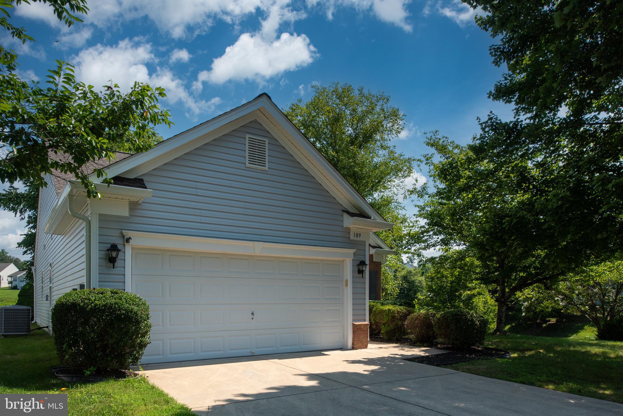 109 SMITHFIELD WAY
