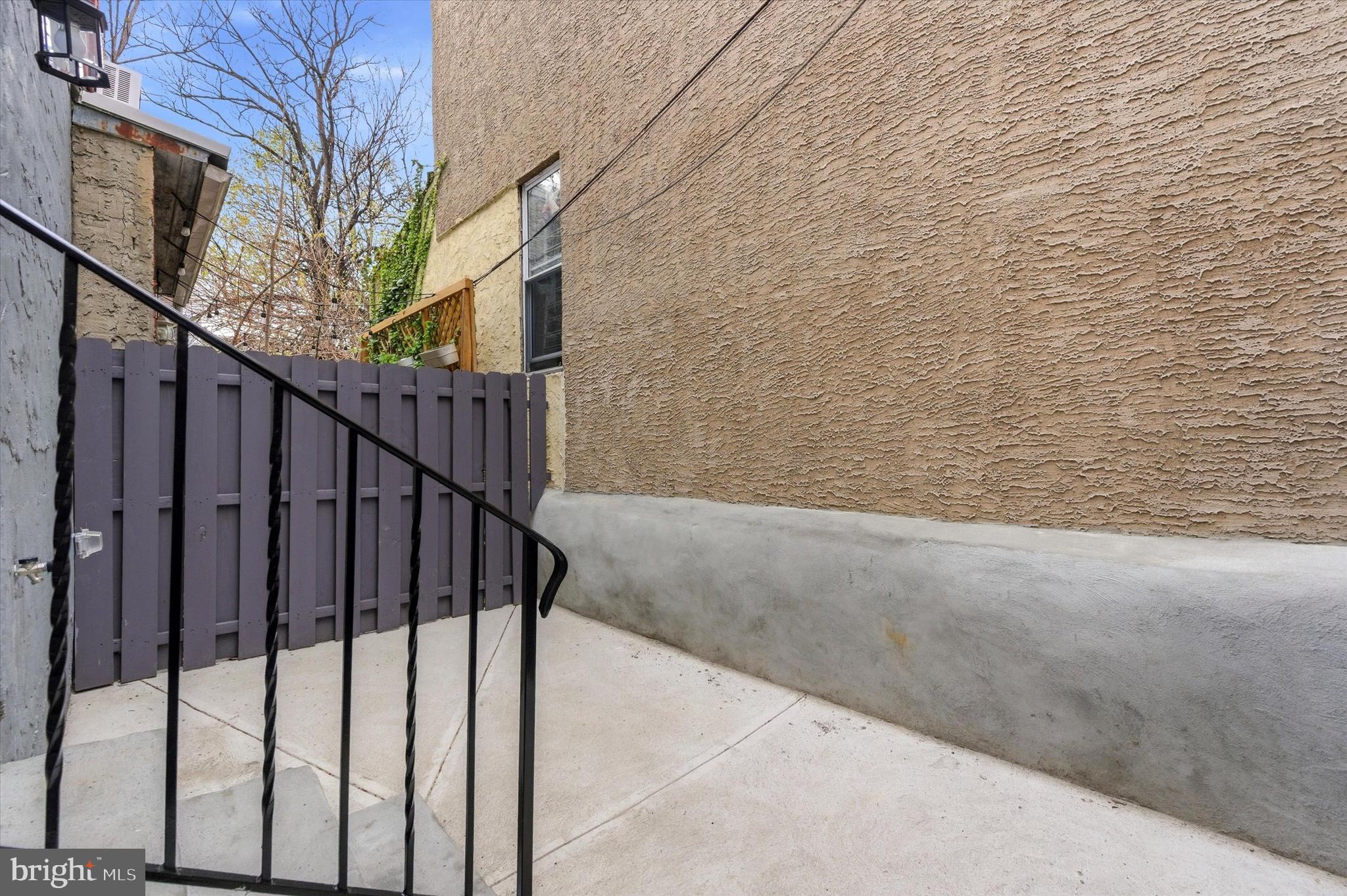 WEST PHILADELPHIA - Residential