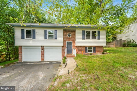Homes For Rent - 1703 Sherwood Dr Dr<br/> Stafford County, FREDERICKSBURG, VA 22405