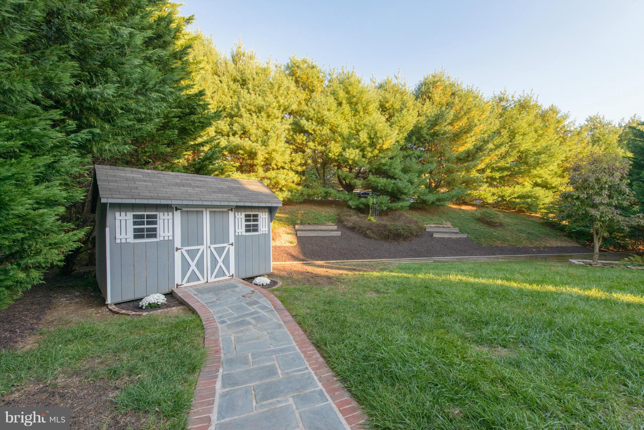 DANIEL'S MILL OVERLOOK - Residential