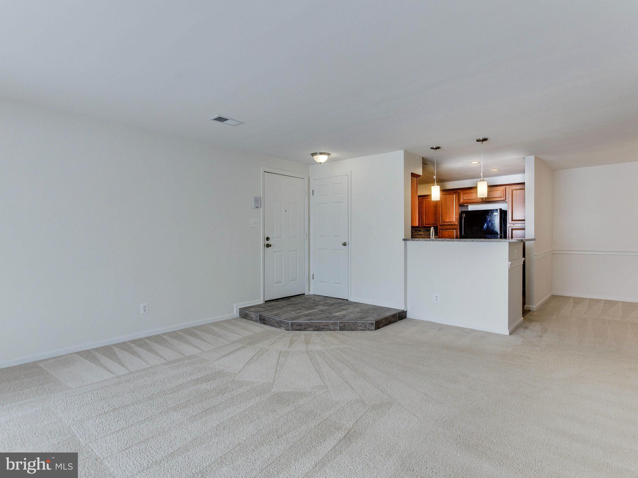 STRATFORD PLACE AT KINGS - Residential